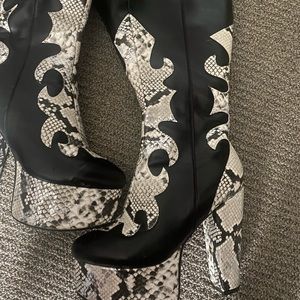 Lamoda cowboy boots